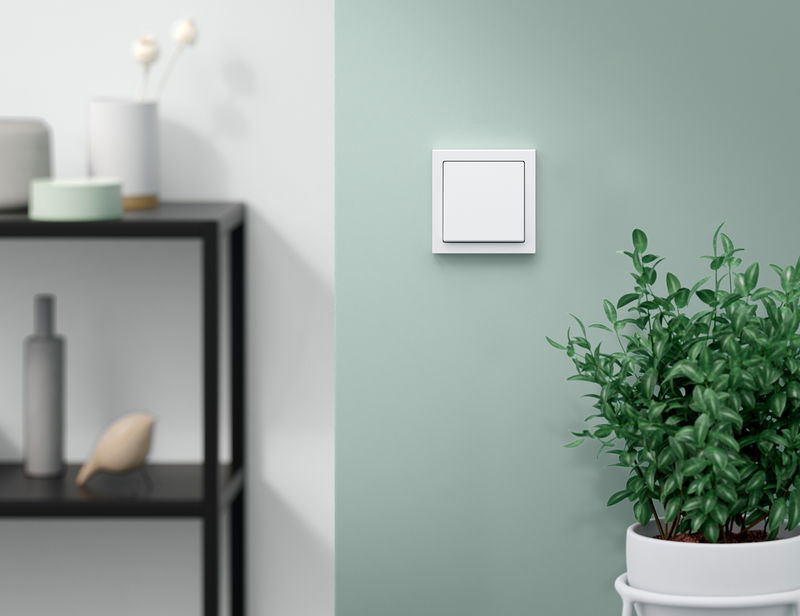 Nachhaltige Innovation: Busch-Jaeger stellt Schalterprogramm auf biobasierte Kunststoffe um