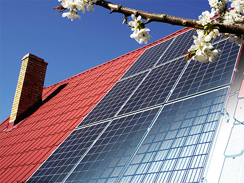 Photovoltaikanlagen wirkungsvoll schützen