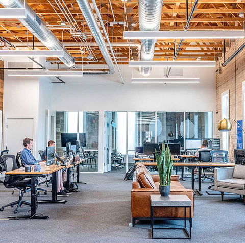 ÄNDERUNGEN DER DIN EN 12464-1: Beleuchtung von Arbeitsstätten in Innenräumen