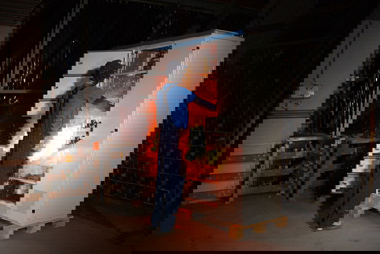 Vad är en ljusbåge och hur skyddar man sig mot den?