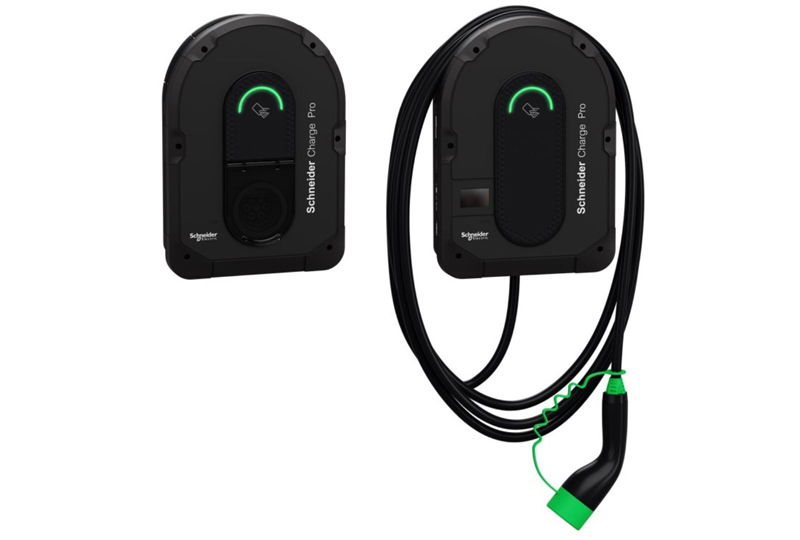 Schneider Electric lanserar ny lättinstallerad laddstation för bostadsrättsföreningar och arbetsplatser